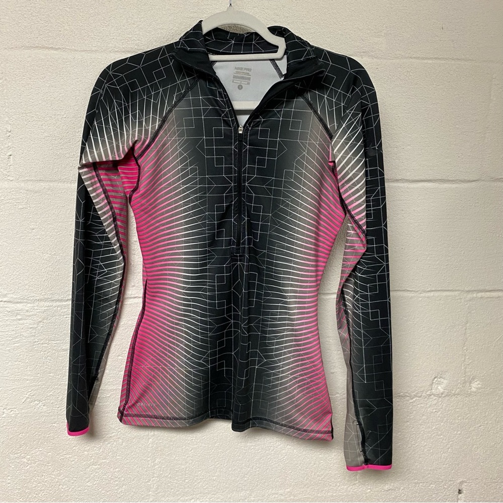 Nike Pro Women’s Fitted Half Zip Pullover Size Small
